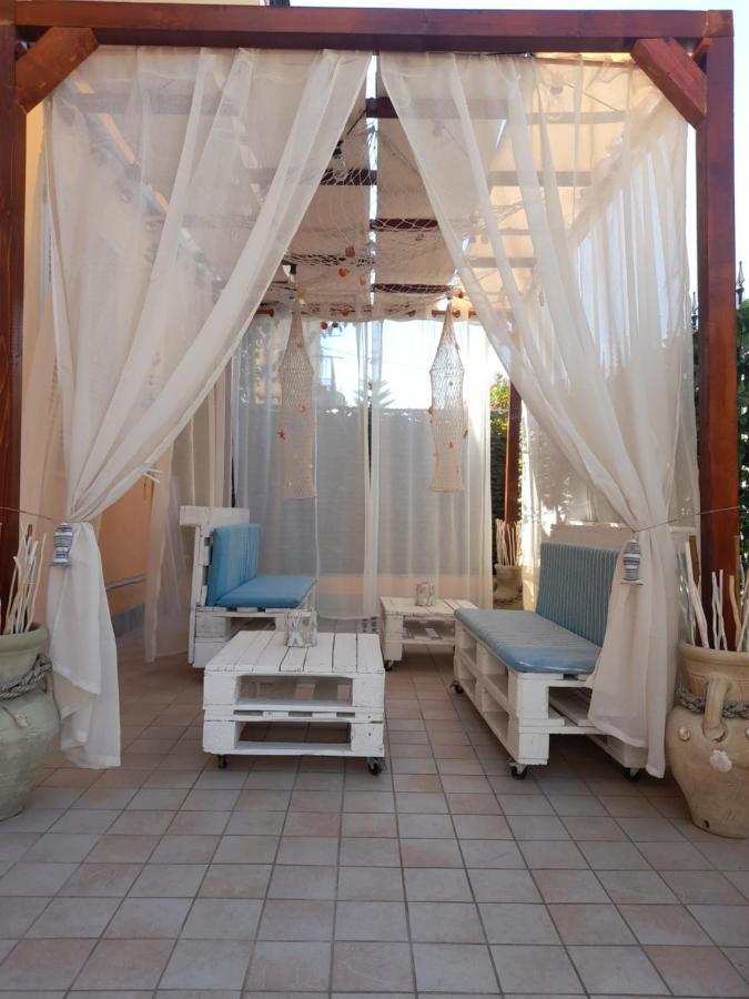 Silvi D'Amare Bed & Breakfast Silvi Marina Bagian luar foto